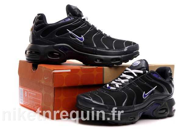 nike tn noir 2010 nouveau modele (1).JPG